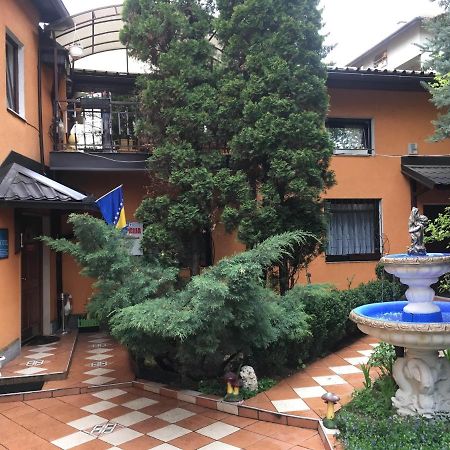 Hotel Mejdan SJJ Exterior foto